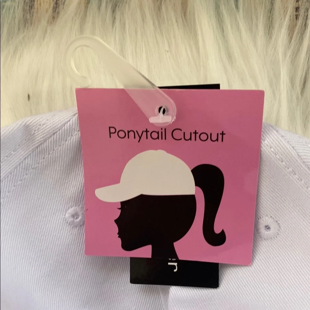 Nwt WOMENS Cap with Yellow Smiley